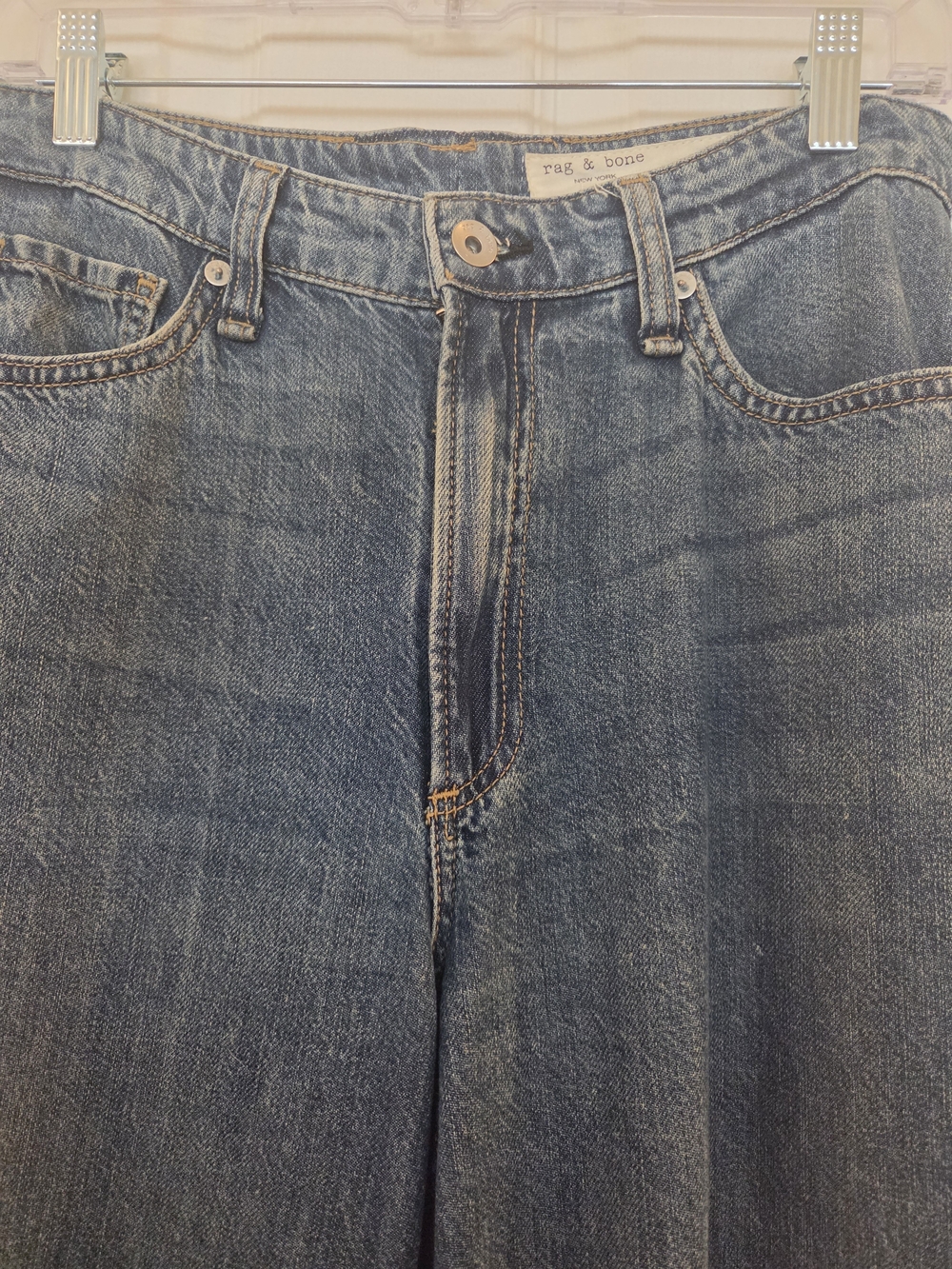rag & bone Women's Wide-Leg Mid-rise Jeans in Medium Blue Wash - Picture 3 of 7